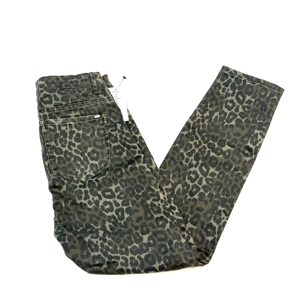 Leopard Print Jeans💚NWT💚 - Picture 3 of 5